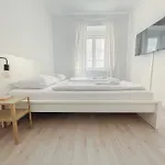 Contactless Self-check-in - Studio, 5 Minutes To Center