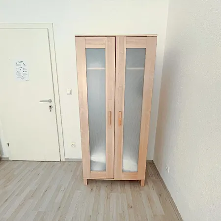 Apartment Contactless Self-check-in - Studio, 5 Minutes To Center *